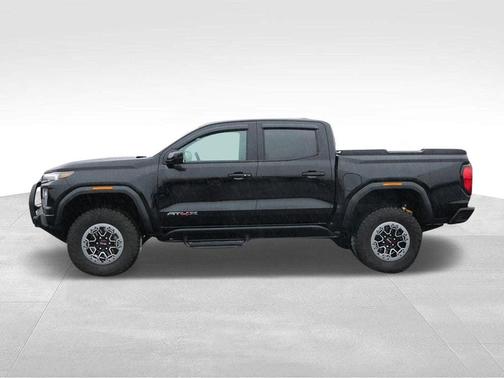 2023 GMC Canyon AT4X