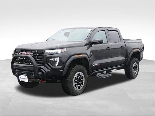 Onyx Black 2023 GMC Canyon AT4X