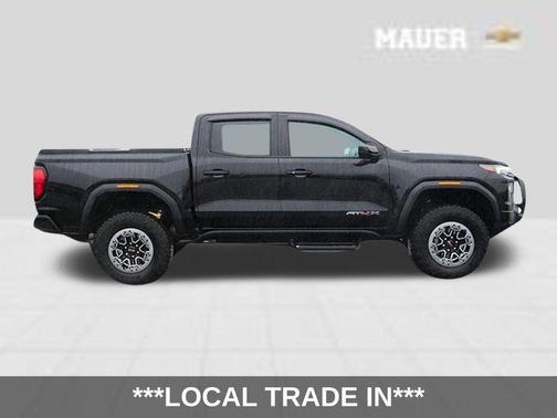 Onyx Black 2023 GMC Canyon AT4X
