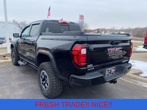 2023 GMC Canyon AT4X