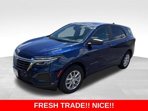 Blue Glow Metallic 2023 Chevrolet Equinox LS
