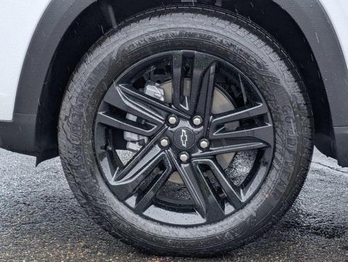 White 2026 Chevrolet Trax ACTIV