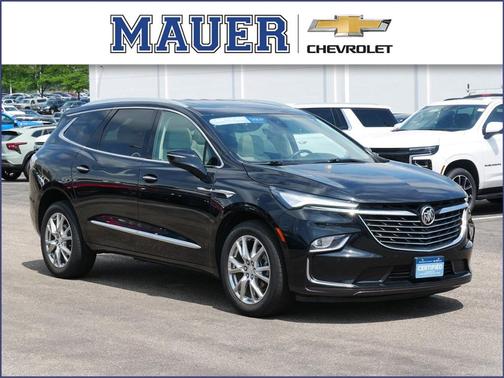 2022 Buick Enclave Essence