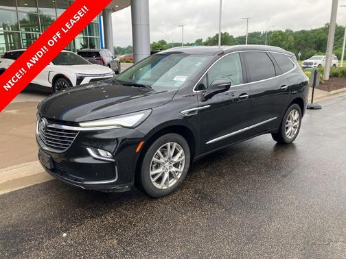 2022 Buick Enclave Essence