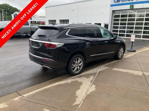 2022 Buick Enclave Essence