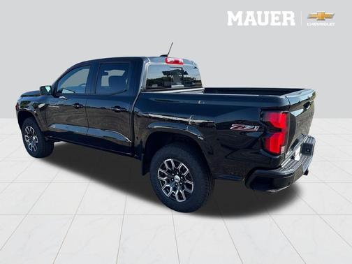 Black 2026 Chevrolet Colorado Z71