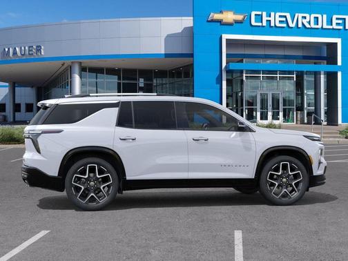 White 2026 Chevrolet Traverse High Country