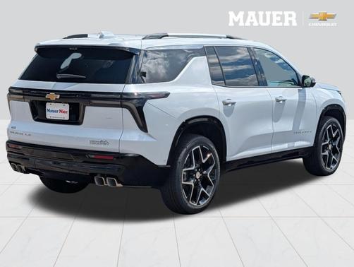 White 2026 Chevrolet Traverse High Country
