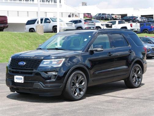 2018 Ford Explorer sport