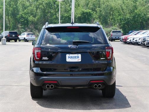 2018 Ford Explorer sport