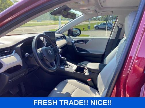 Pearl 2022 Toyota RAV4 Hybrid Limited