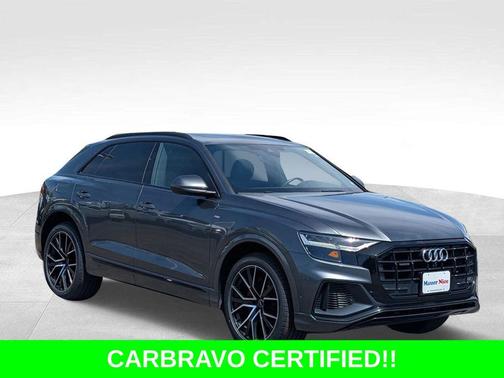 Daytona Gray Pearl Effect 2021 Audi Q8 55 Premium Plus