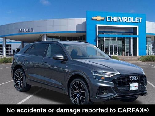 Daytona Gray Pearl Effect 2021 Audi Q8 55 Premium Plus