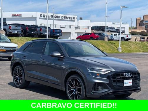 Daytona Gray Pearl Effect 2021 Audi Q8 55 Premium Plus