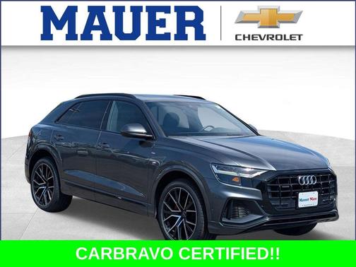 Daytona Gray Pearl Effect 2021 Audi Q8 55 Premium Plus