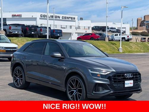 Daytona Gray Pearl Effect 2021 Audi Q8 55 Premium Plus