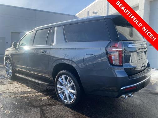 2021 Chevrolet Suburban High Country