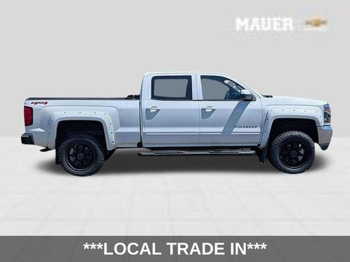 Summit White 2017 Chevrolet Silverado 1500 LT