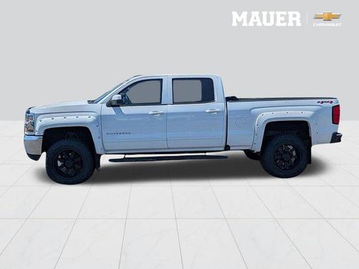 Summit White 2017 Chevrolet Silverado 1500 LT