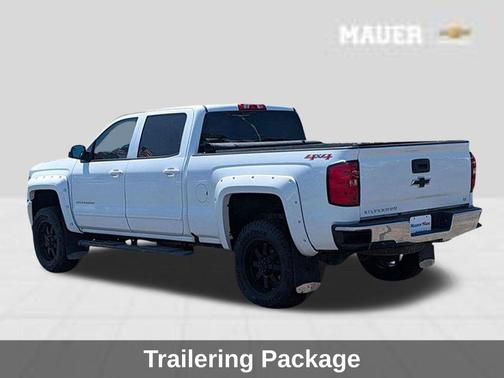 Summit White 2017 Chevrolet Silverado 1500 LT