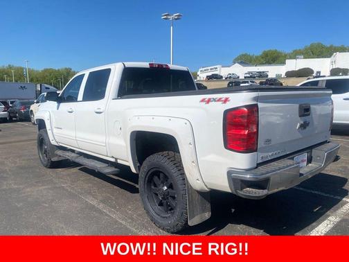Summit White 2017 Chevrolet Silverado 1500 LT