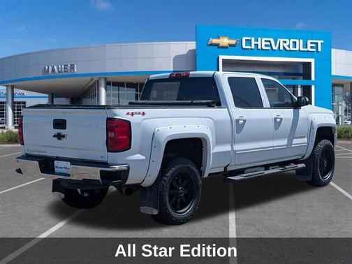 Summit White 2017 Chevrolet Silverado 1500 LT