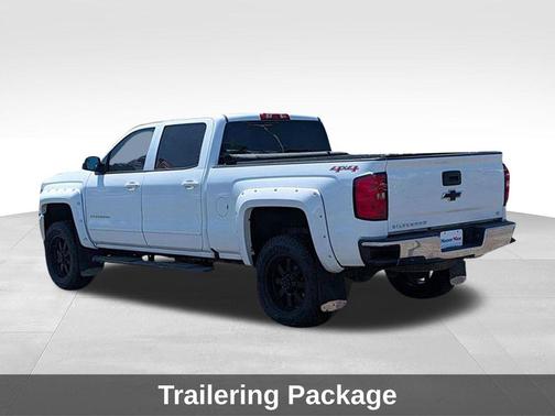 Summit White 2017 Chevrolet Silverado 1500 LT