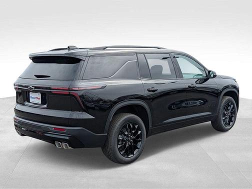 Black 2026 Chevrolet Traverse LT