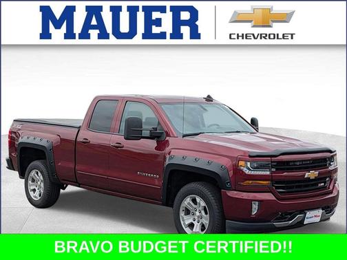 Siren Red Tintcoat 2017 Chevrolet Silverado 1500 LT