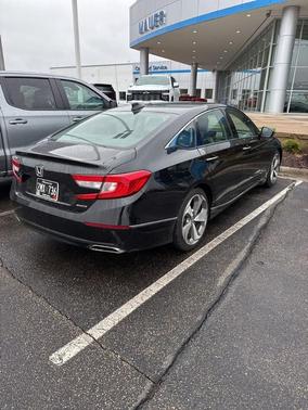Black 2018 Honda Accord Touring