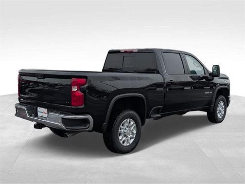 2026 Chevrolet Silverado 3500 LT