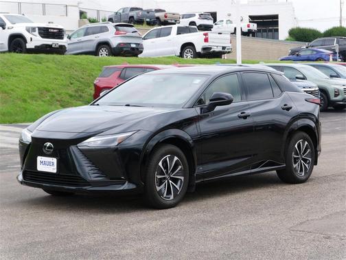 2024 Lexus RZ 450e Premium
