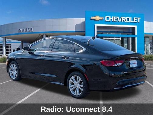 Black Clearcoat 2017 Chrysler 200 Limited