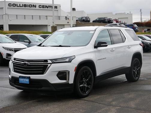 2022 Chevrolet Traverse LT Leather