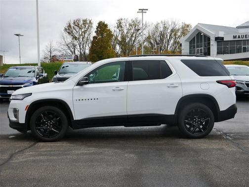 2022 Chevrolet Traverse LT Leather