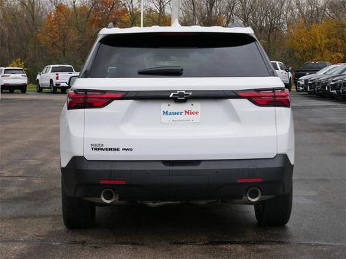 2022 Chevrolet Traverse LT Leather