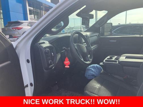 Summit White 2024 Chevrolet Silverado 2500 Custom