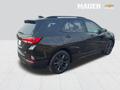 Mosaic Black Metallic 2023 Chevrolet Equinox RS