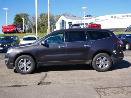 2017 Chevrolet Traverse 2LT