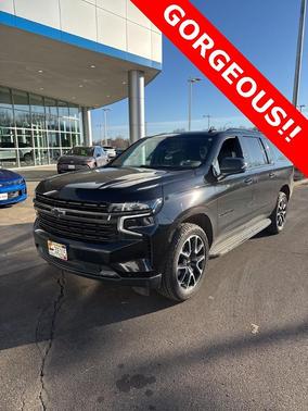 2022 Chevrolet Suburban RST
