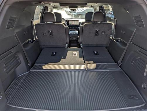 Gray 2026 Chevrolet Traverse High Country