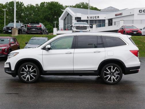 2021 Honda Pilot Touring 7-Passenger