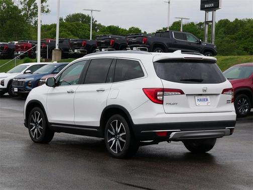 2021 Honda Pilot Touring 7-Passenger