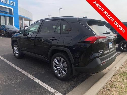 2023 Toyota RAV4 XLE Premium