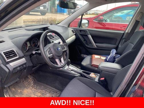 Crystal Black Silica 2018 Subaru Forester 2.5i Premium