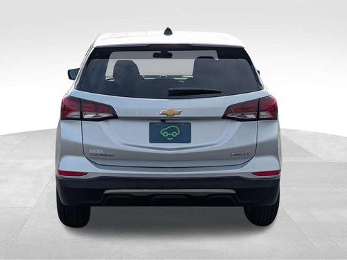 Silver Ice Metallic 2022 Chevrolet Equinox 1LT