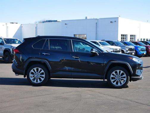 2019 Toyota RAV4 Limited