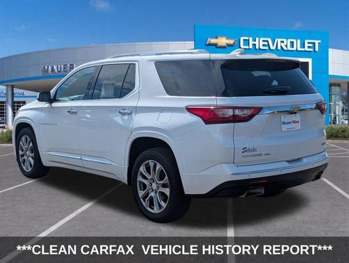 Iridescent Pearl Tricoat 2018 Chevrolet Traverse Premier