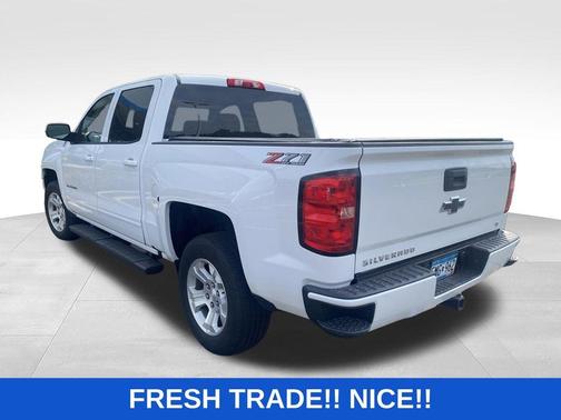 Summit White 2018 Chevrolet Silverado 1500 LT