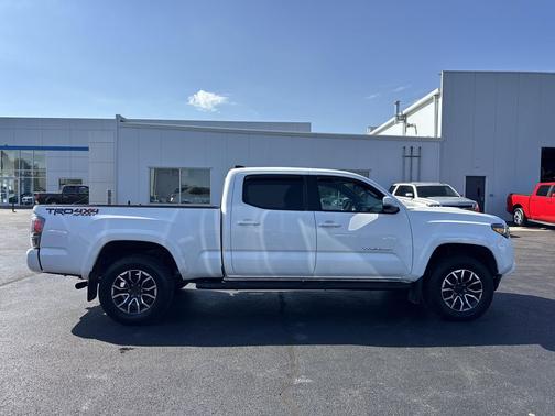2020 Toyota Tacoma TRD Sport